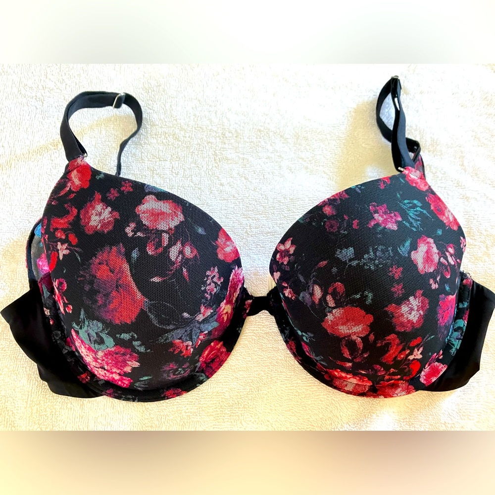Soma, size 34dd
